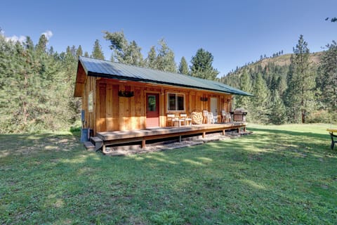 Boise Vacation Rental | 2BR | 2BA | 3 Steps to Enter | 760 Sq Ft