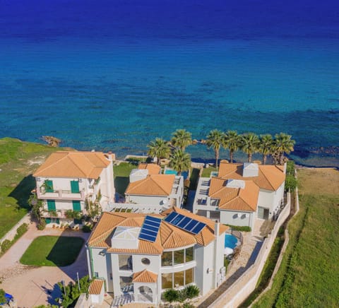 Agapi Deluxe Residence is just a few steps away from the sea. 