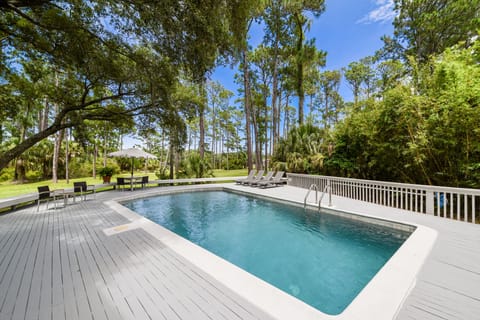 Noted as one of the largest in Sea Pines. 30 ft long, 18' wide in shallow 12' in