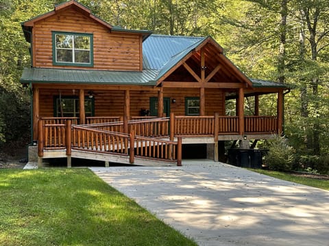 Welcome to our cabin!