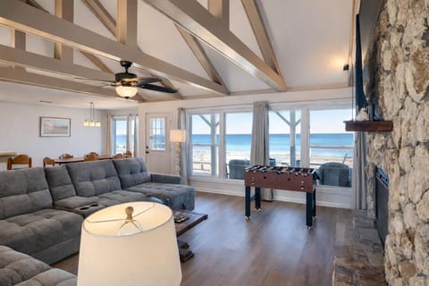 House (4 Bedrooms) | Property amenity