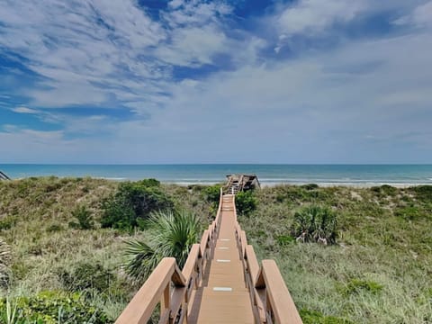 House (2 Bedrooms) | Property amenity
