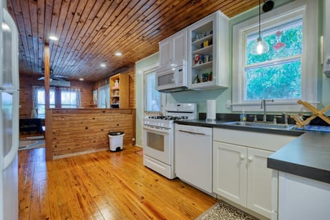 Fully stocked kitchen