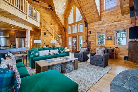 Never miss a minute of your get away with these open sightlines.