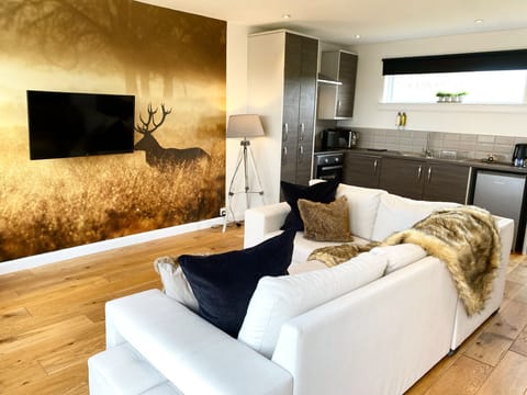 Romantic Bungalow | Living area | Smart TV, Netflix, streaming services