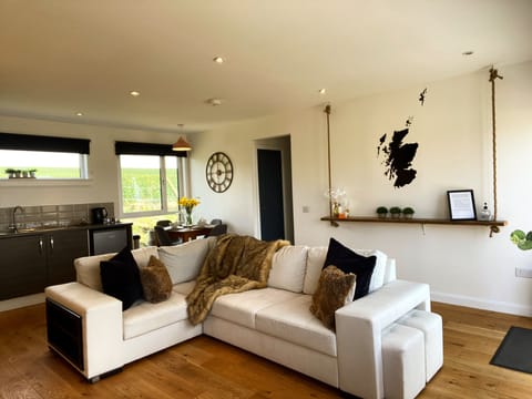 Romantic Bungalow | Living area | Smart TV, Netflix, streaming services