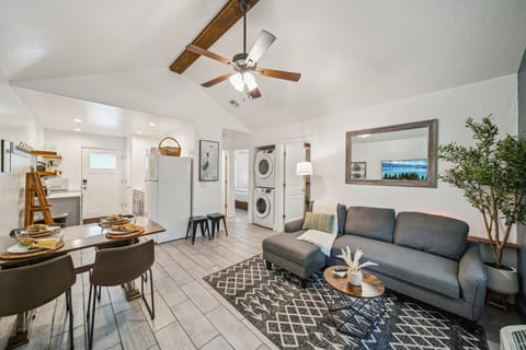 Living/kitchen/dining