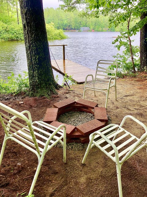 Fire pit at the water’s edge