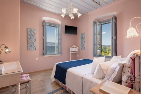 Suite, Sea View | 1 bedroom, premium bedding, in-room safe, individually decorated