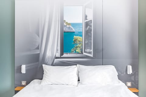 Double Room | Desk, soundproofing, free WiFi, bed sheets
