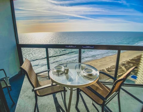 Welcome to our Golden Sands penthouse!