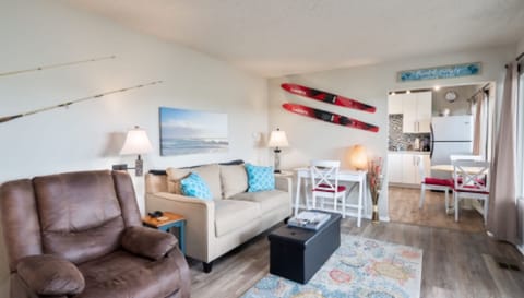 Warm and welcoming atmosphere in the living room