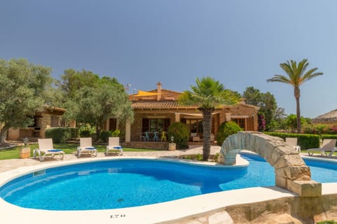 Beautiful finca with pool