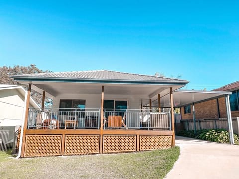 Bartletts By The Ocean - beachfront elegance