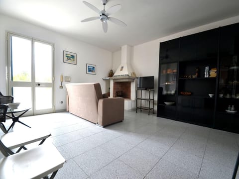 Apartment, 2 Bedrooms, Smoking, Balcony | Living area