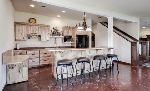 Down stairs kitchenette and bar