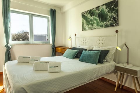 Apartment, 2 Bedrooms | 2 bedrooms, iron/ironing board, cribs/infant beds, free WiFi