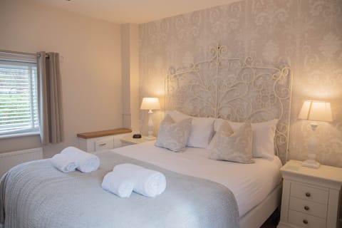 Family Cottage, Private Bathroom | 3 bedrooms