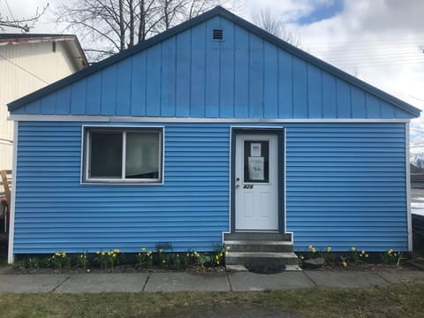 Front of the house. Two parking spaces available in front of the house.