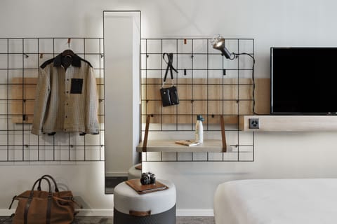 Room, 2 Twin Beds | Free cribs/infant beds, free WiFi, bed sheets