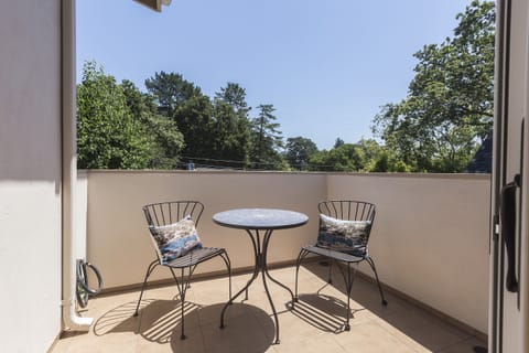 Upstairs Bedroom 3 Deck overlooking the street. 