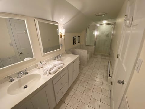 21248a04-58a9-456e-ba22-cfdf98eef069