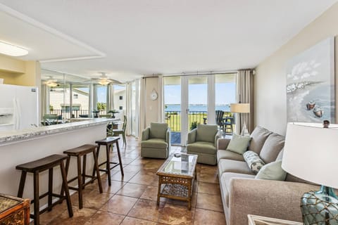 Beautifully decorated with all the comforts of home