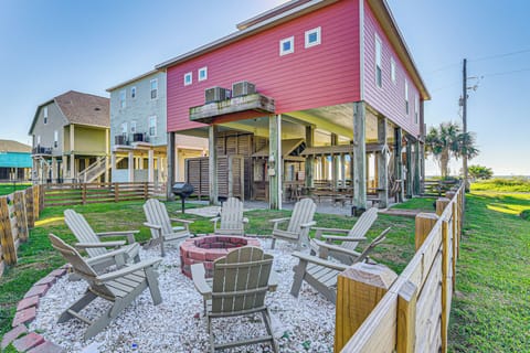 Crystal Beach Vacation Rental | 4BR | 4BA | 1,836 Sq Ft | Steps to Access Home