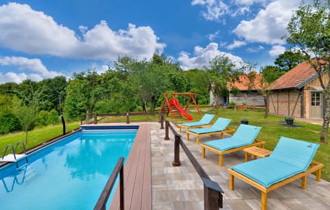 pool