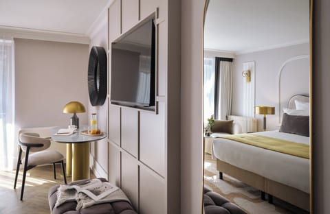 Minibar, in-room safe, desk, blackout drapes