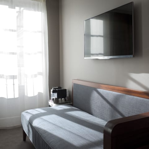 Room Junior suite | Premium bedding, pillowtop beds, free minibar, in-room safe