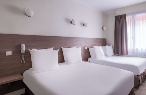 Standard Room, Multiple Beds, Non Smoking | Premium bedding, desk, laptop workspace, blackout drapes
