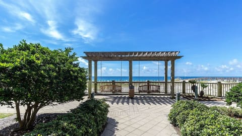 Elegantly designed for leisure. This shaded swing area offers the perfect blend of comfort and scenic beauty.