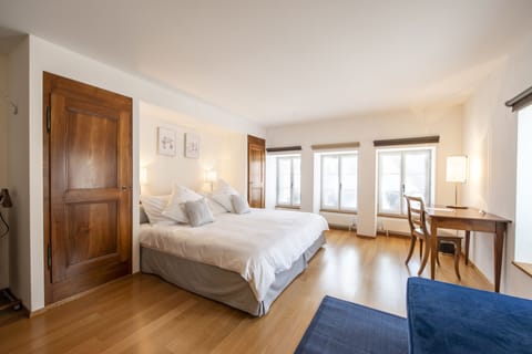 Exclusive Double Room | Free minibar, in-room safe, desk, laptop workspace