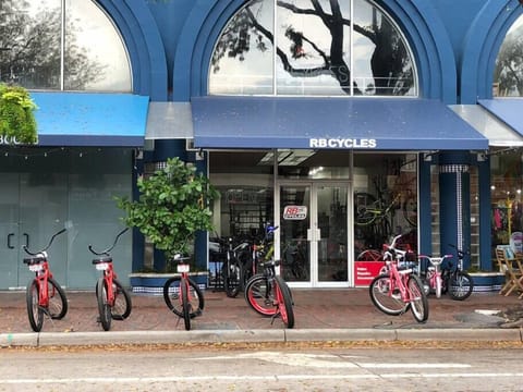 9d1bb0b7 cf04 4b74 bc34 e1a9b9017d53