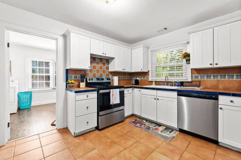 Fully Stocked Kitchen for all your cooking & baking needs!