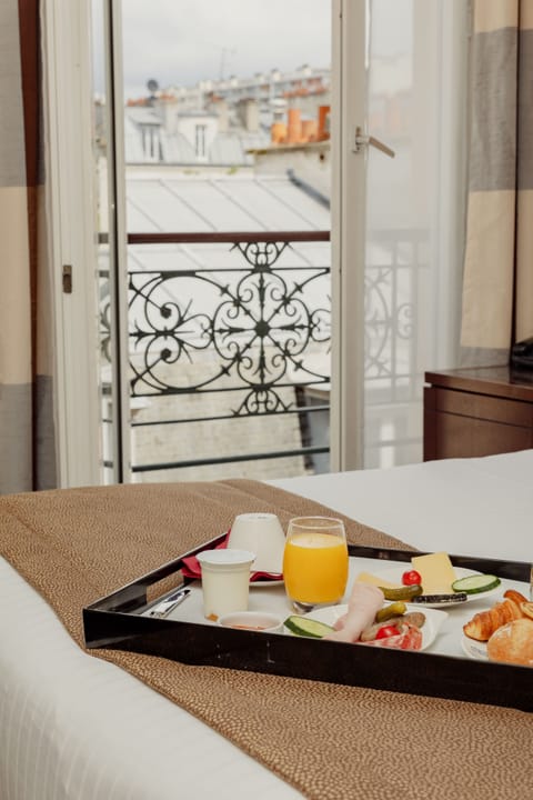 Classic Balcony Room | Premium bedding, memory foam beds, minibar, in-room safe