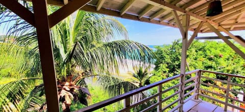 Comfort Triple Room, Multiple Beds, Sea View | In-room safe, laptop workspace, free WiFi, bed sheets