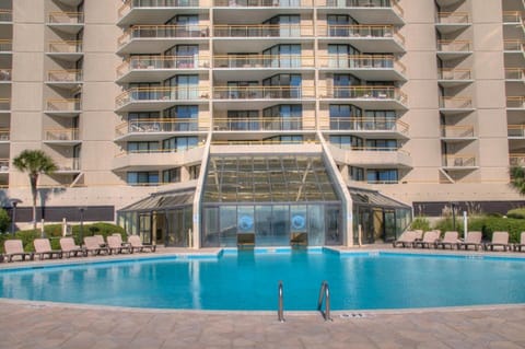 Check out the size of this sparkling oceanfront pool!