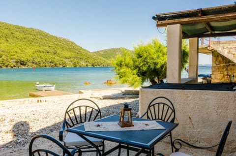 House (Two-Bedroom Holiday Home) | Balcony