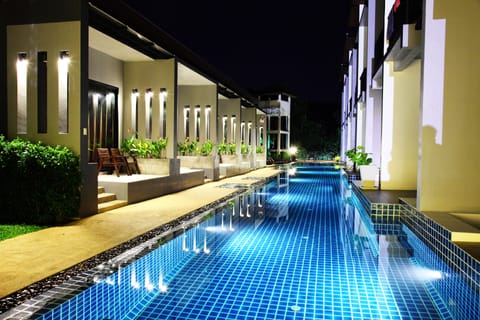 Superior Room, Pool View | Outdoor pool | Outdoor pool, pool umbrellas, sun loungers