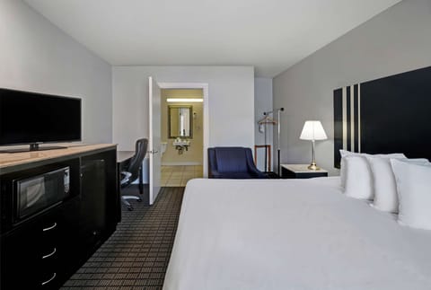 WiFi (free), alarm clocks, bed sheets