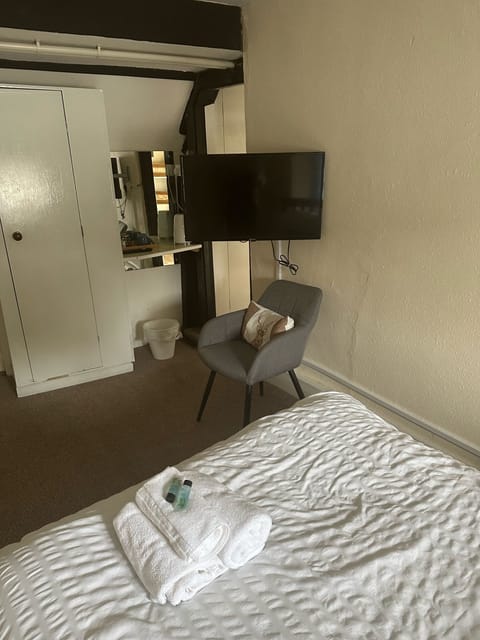 Basic Double Room, Ensuite | 1 bedroom