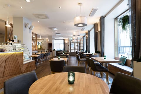 Daily buffet breakfast (EUR 21 per person)