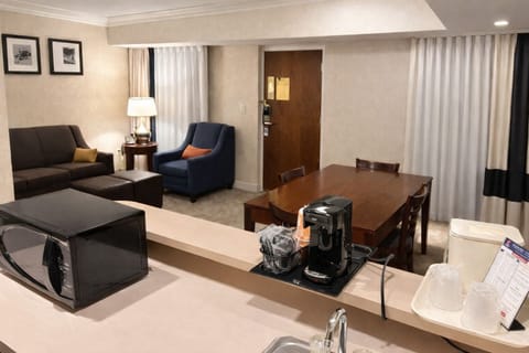 Suite, 1 Queen Bed with Sofa bed, Accessible, Non Smoking | Living area | Flat-screen TV