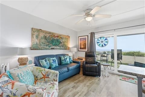 Condo 113