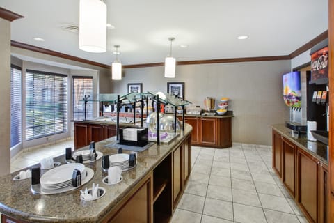 Enjoy a FREE breakfast every morning!