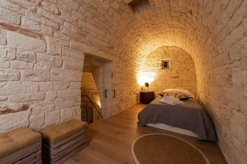 Quadruple Room (Dimora Rosa) | Down comforters, travel crib, free WiFi, bed sheets