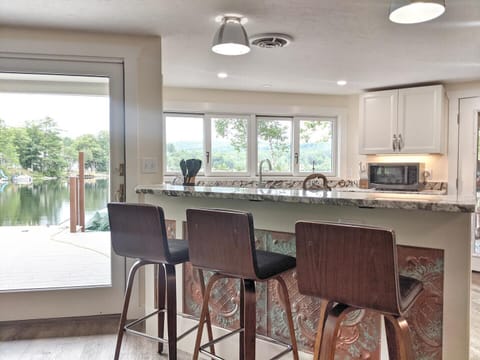 Seating at the breakfast bar.