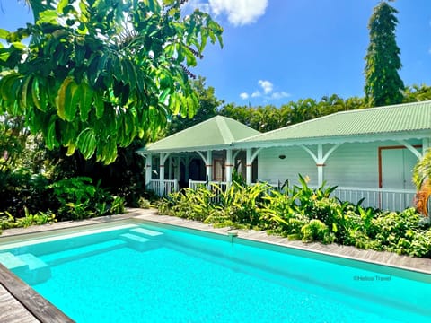 View of villa Mabouya